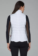 Load image into Gallery viewer, IBKUL Light Weight Quilted Vest
