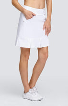 Load image into Gallery viewer, Tail Allure 17&quot; or 19&quot; Skort

